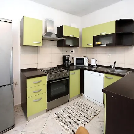 Apartment Marco 2 *
