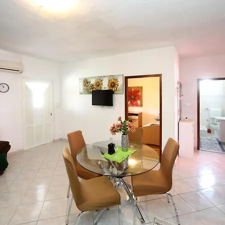 Apartment Marco 2 Bibinje